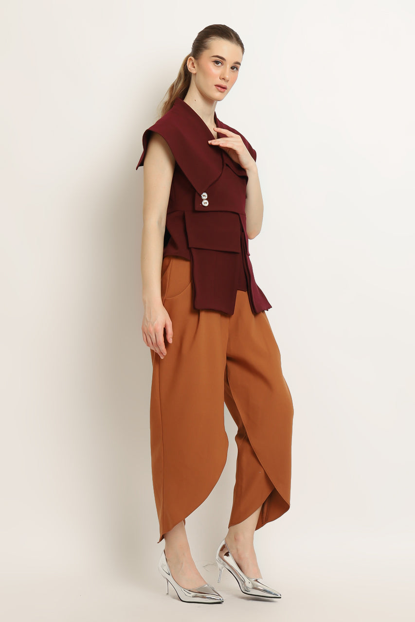 Bloom et Selah Top in Maroon