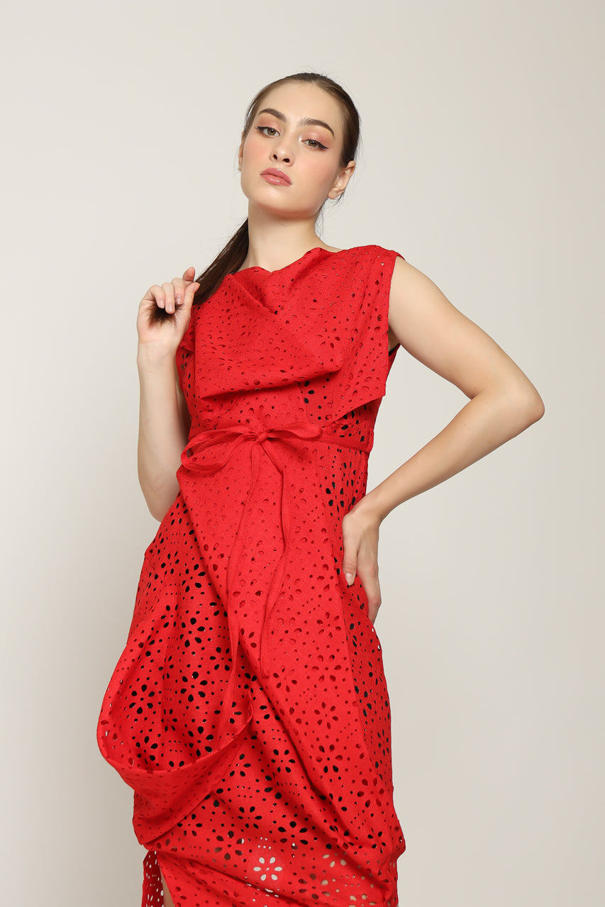 Bloom et Champs Dress Sumba Eyelet in Red