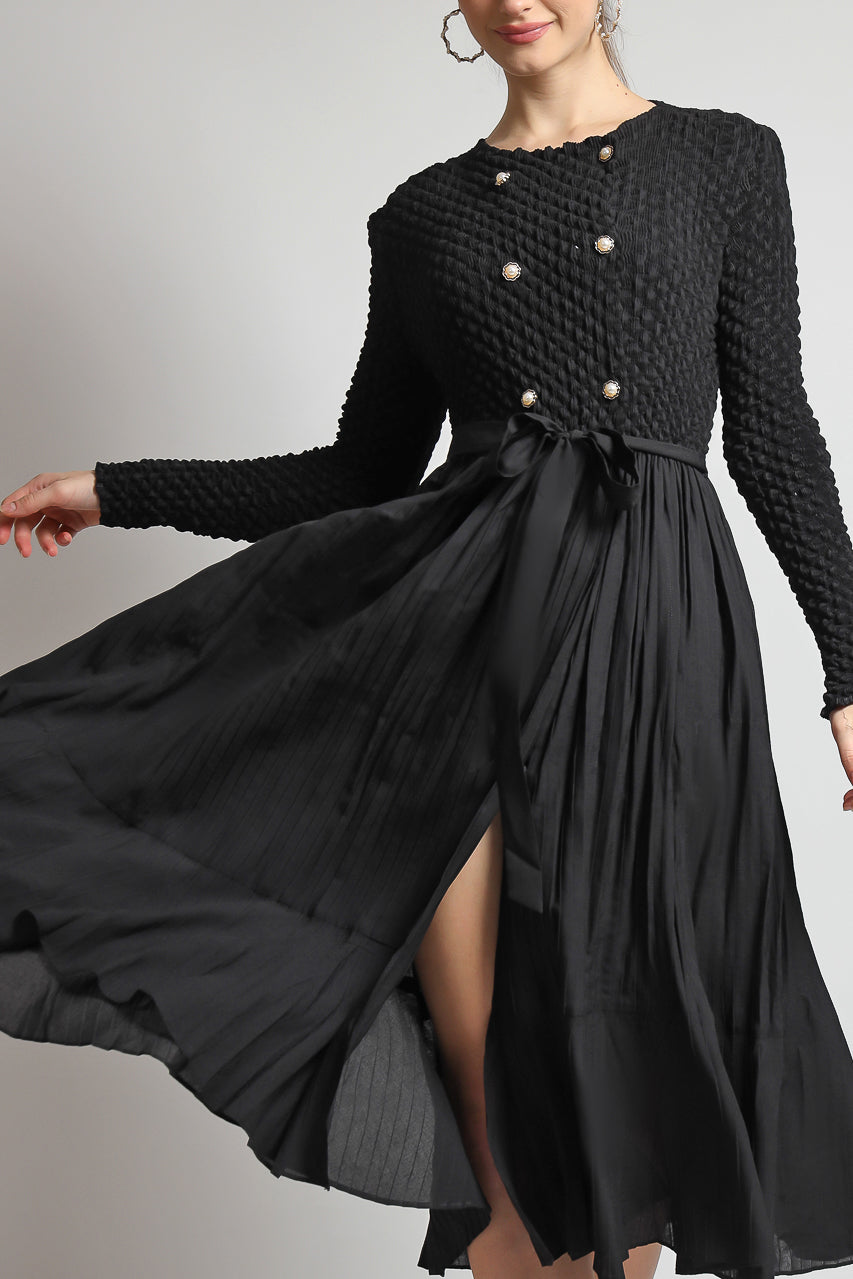 Bloom et Champs Dress Pleats Kancing