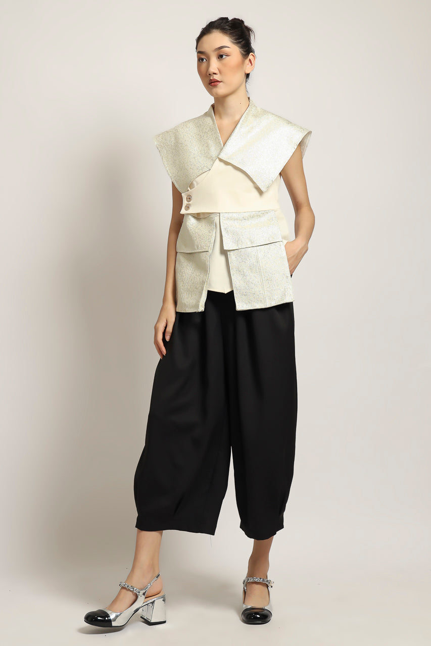 Bloom et Champs Top Selah Silver/AKIRA Pants