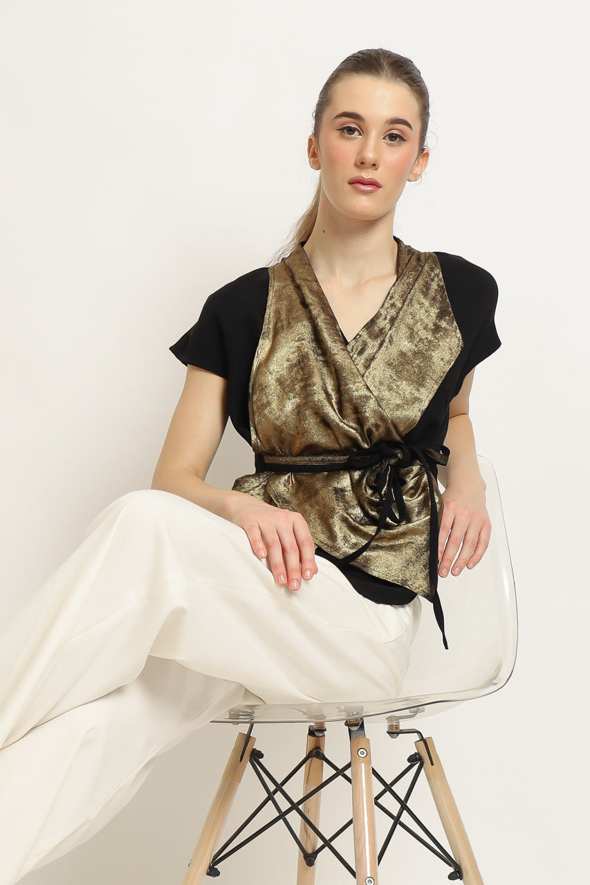 Bloom et Champs Top Silang Ikat Emas