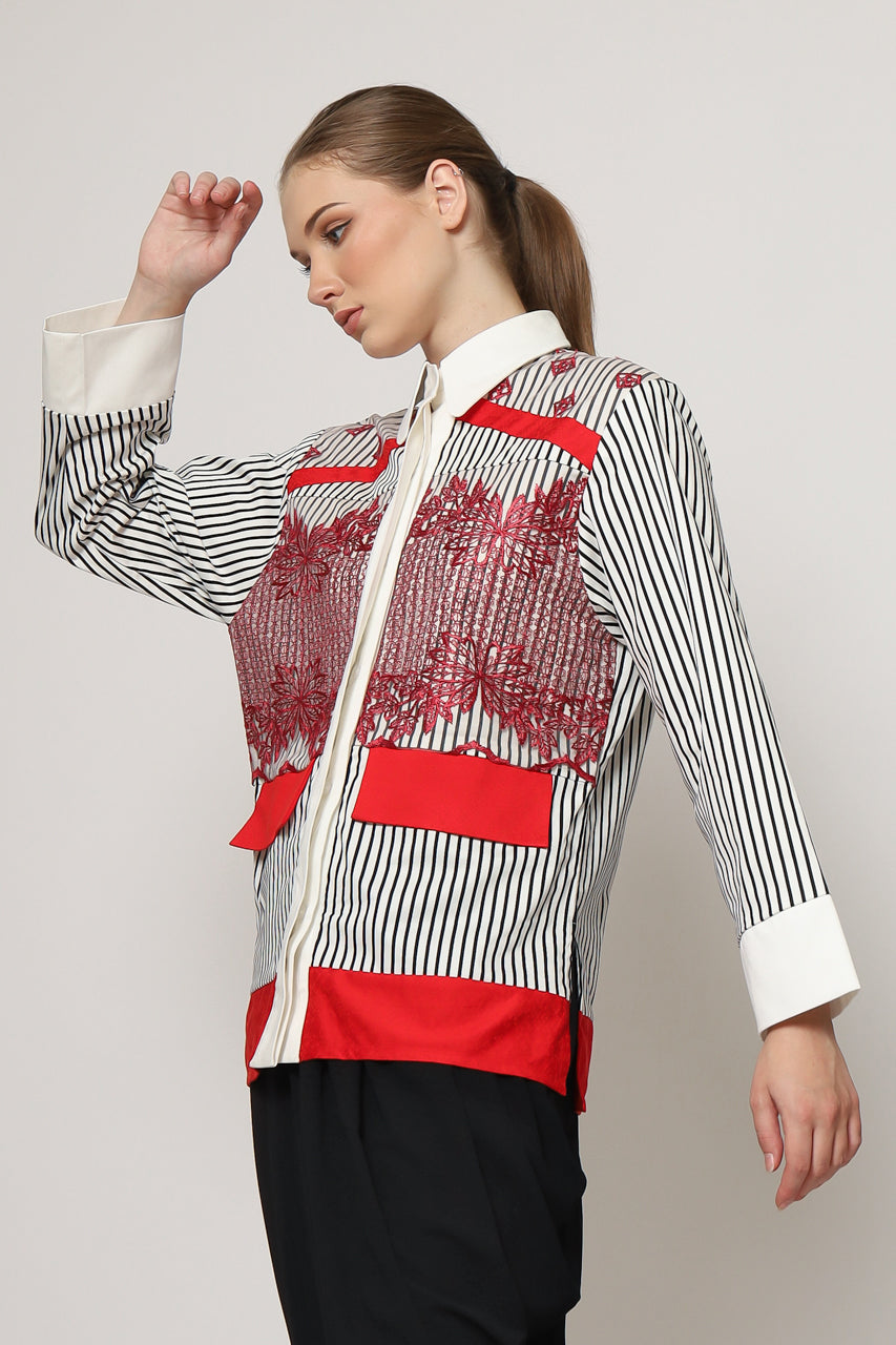 Bloom et Champs Kemeja Sakura Merah