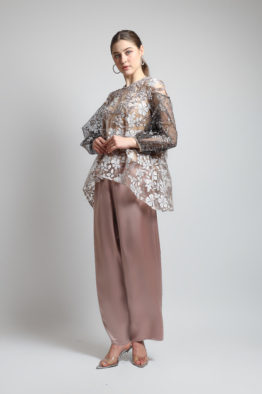 Bloom et Champs Top Maryam Beading/ Nude Elastic Saten Pants