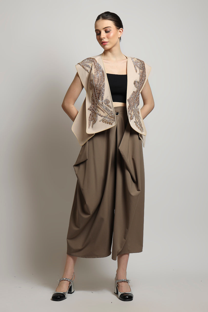 Bloom et Champs Outer Kaku Payet and Celana Kewer