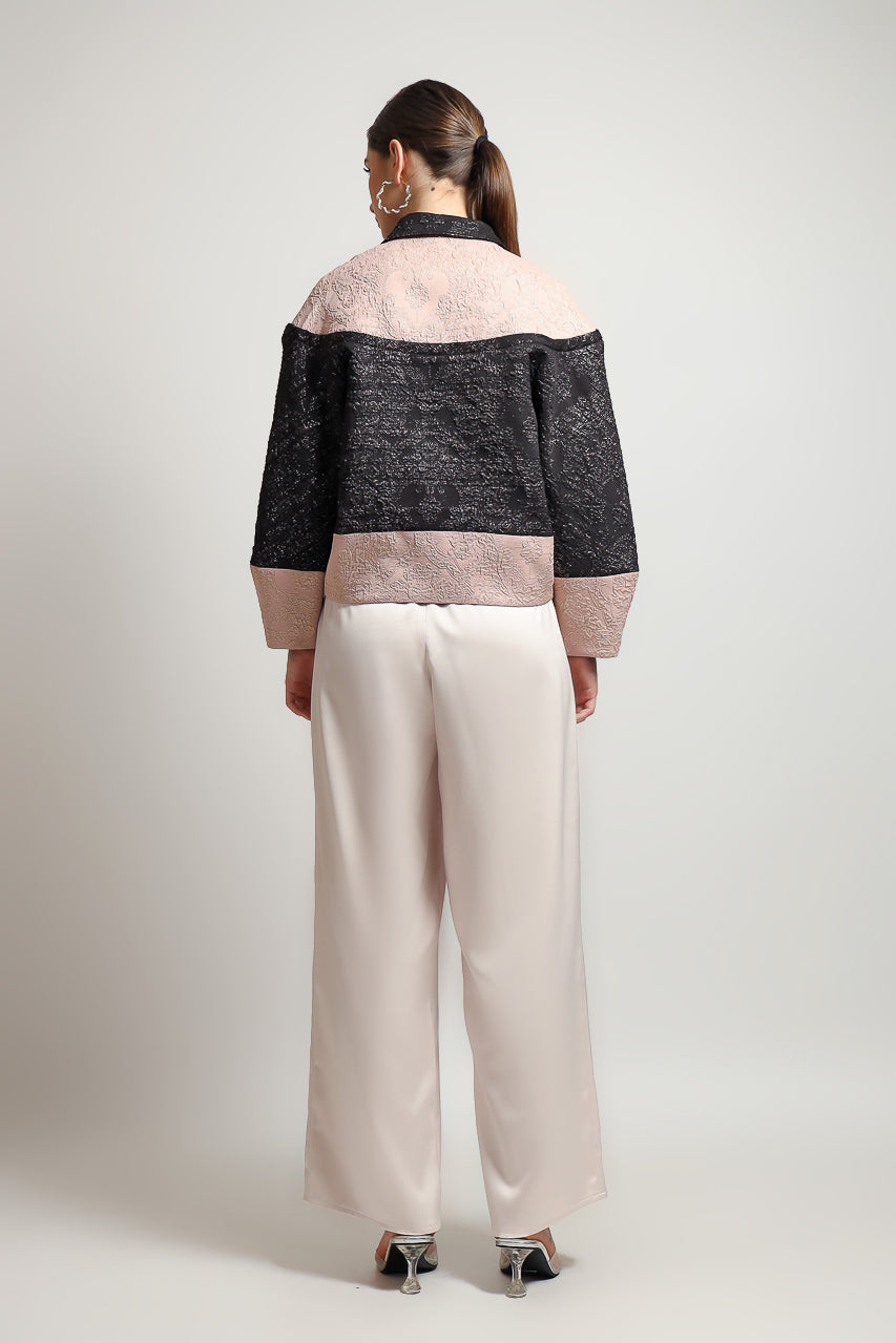 Bloom et Champs Collar Jacquard Blazer/ Elastic Saten Flare Pants