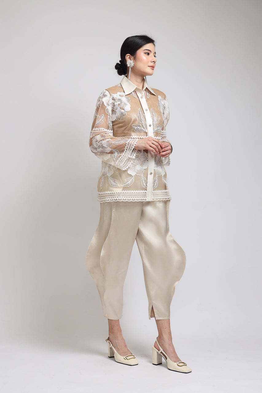 Bloom et Champs Kemeja Tille Bunga