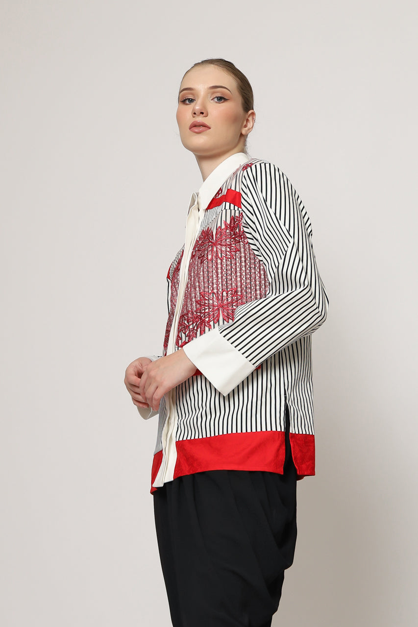 Bloom et Champs Kemeja Sakura Merah