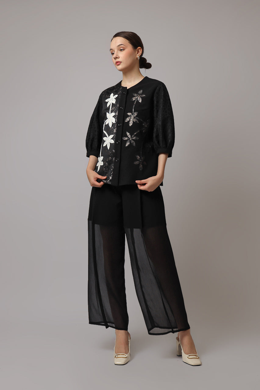 Bloom et Champs Maple Blazer/Celana Alena Chiffon Pants