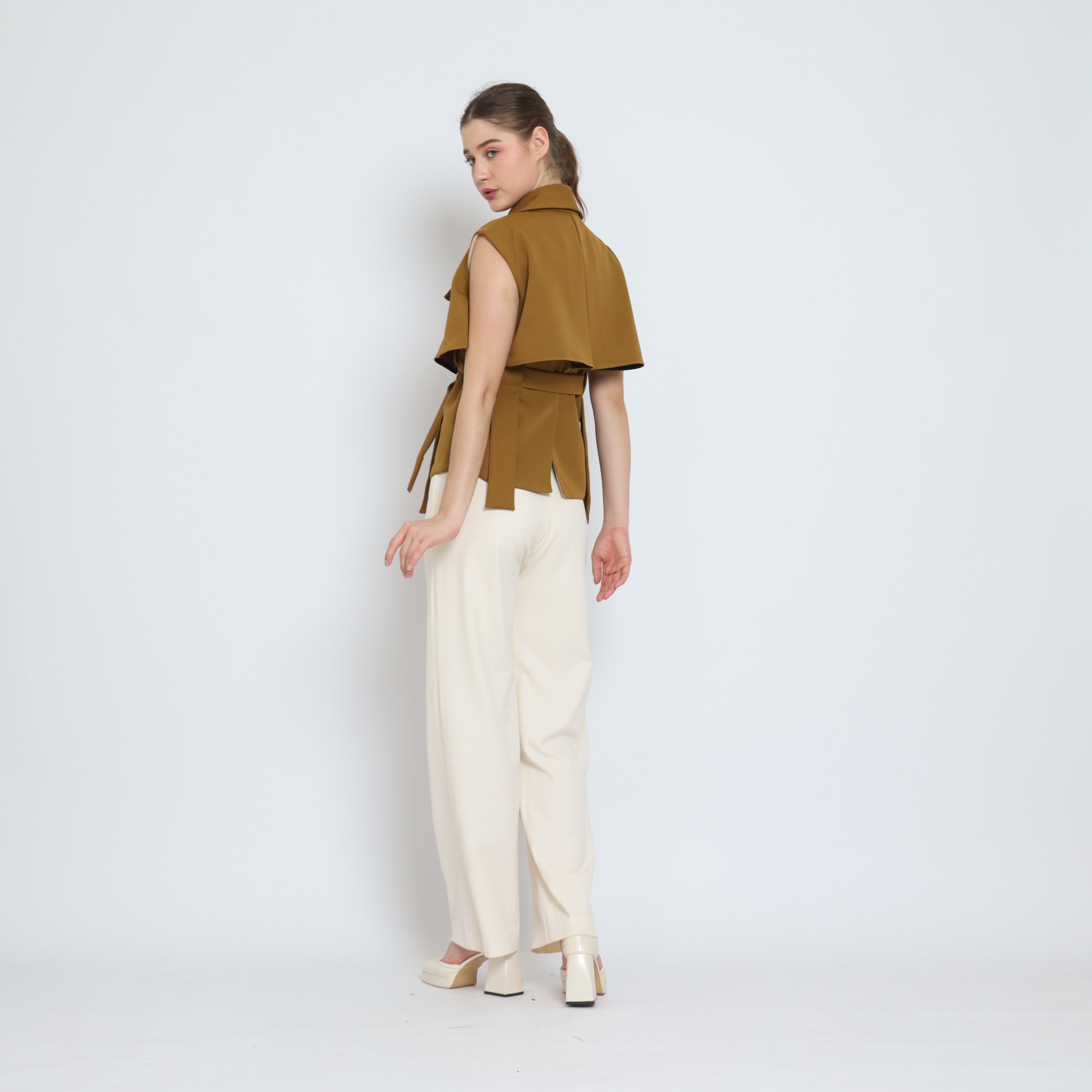 Bloom et Champs Vest ACK ii