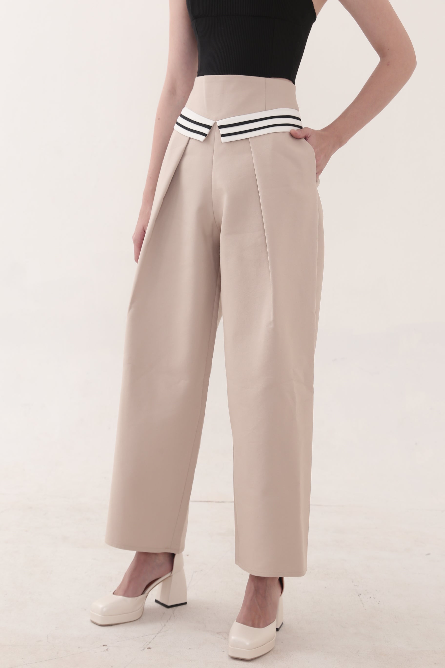 Bloom et Champs Celana Pinggang List