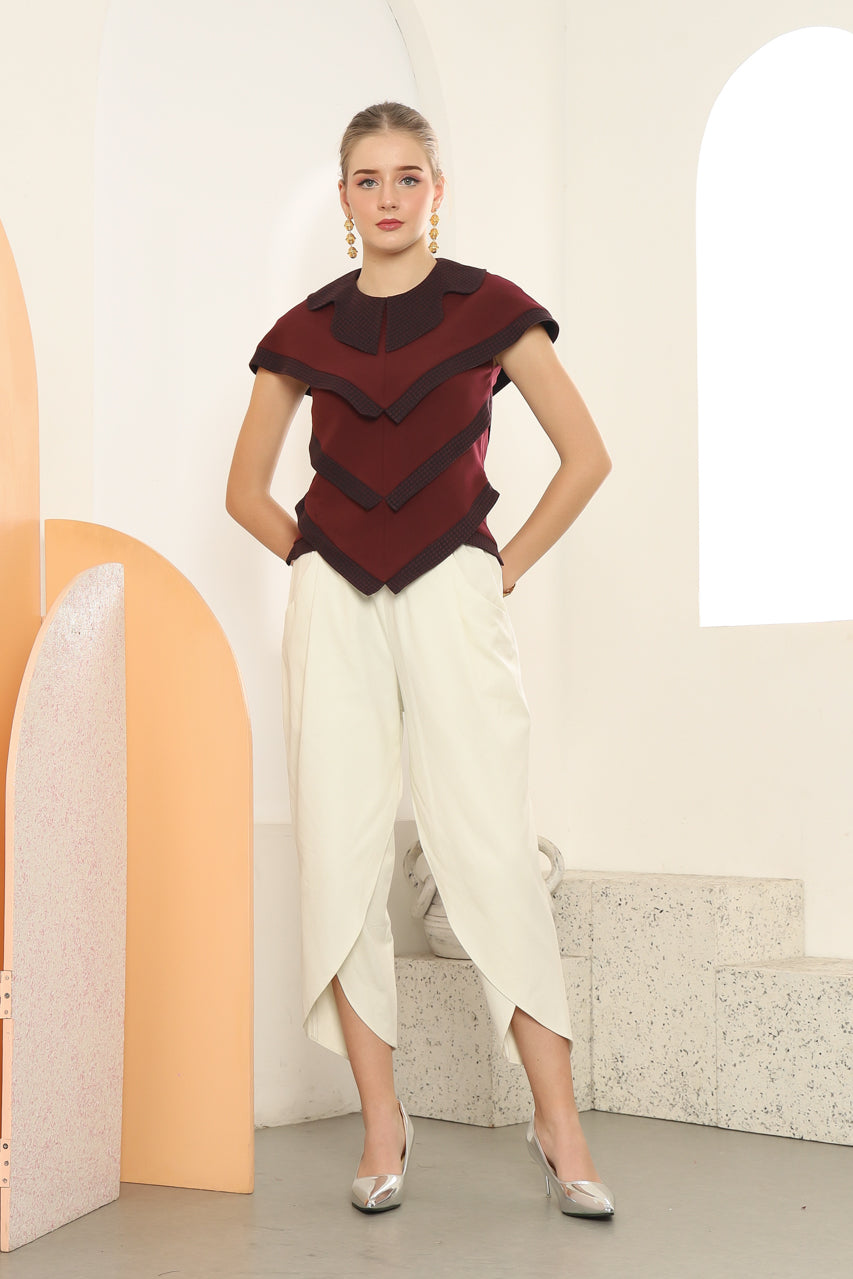 Bloom et Champs Pyramid Maroon Top