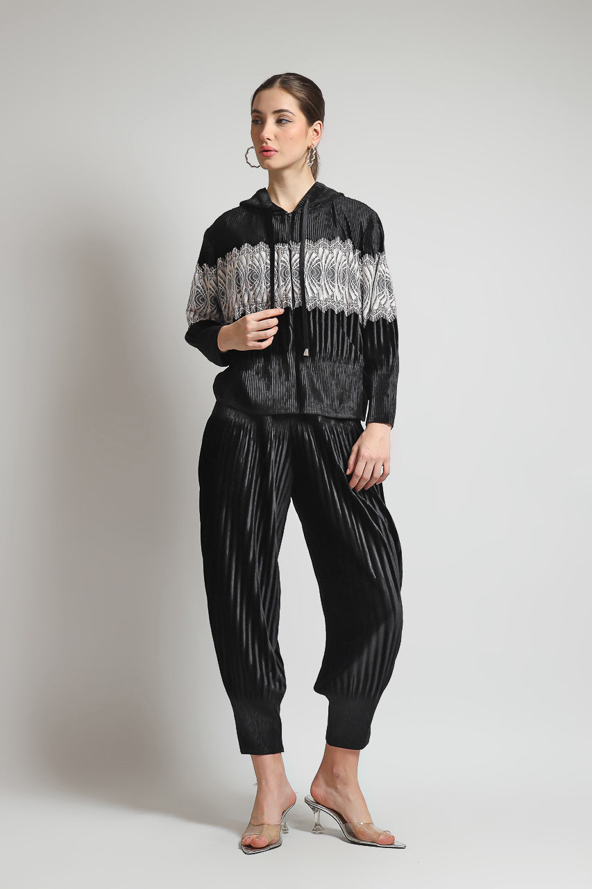 Bloom et Champs Casual Pleats Jacket and Velvet Pleats Pants