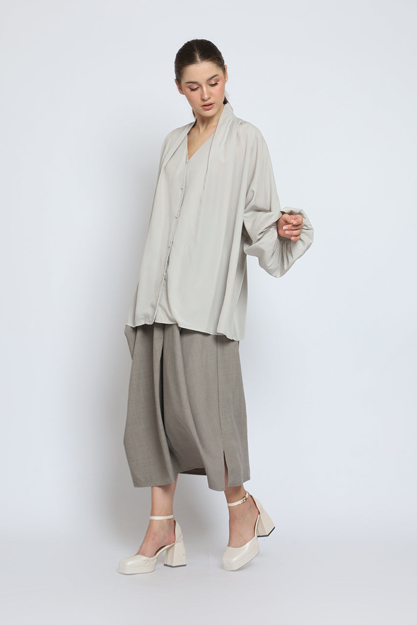 Bloom et Cotton Flowy Linen Top and Assymetrical Skirt