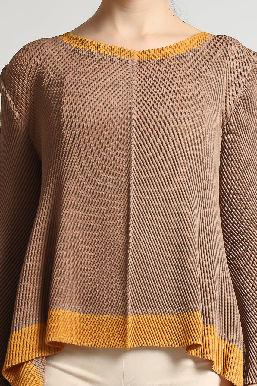 Bloom et Champs Mustard Blouse Pleats