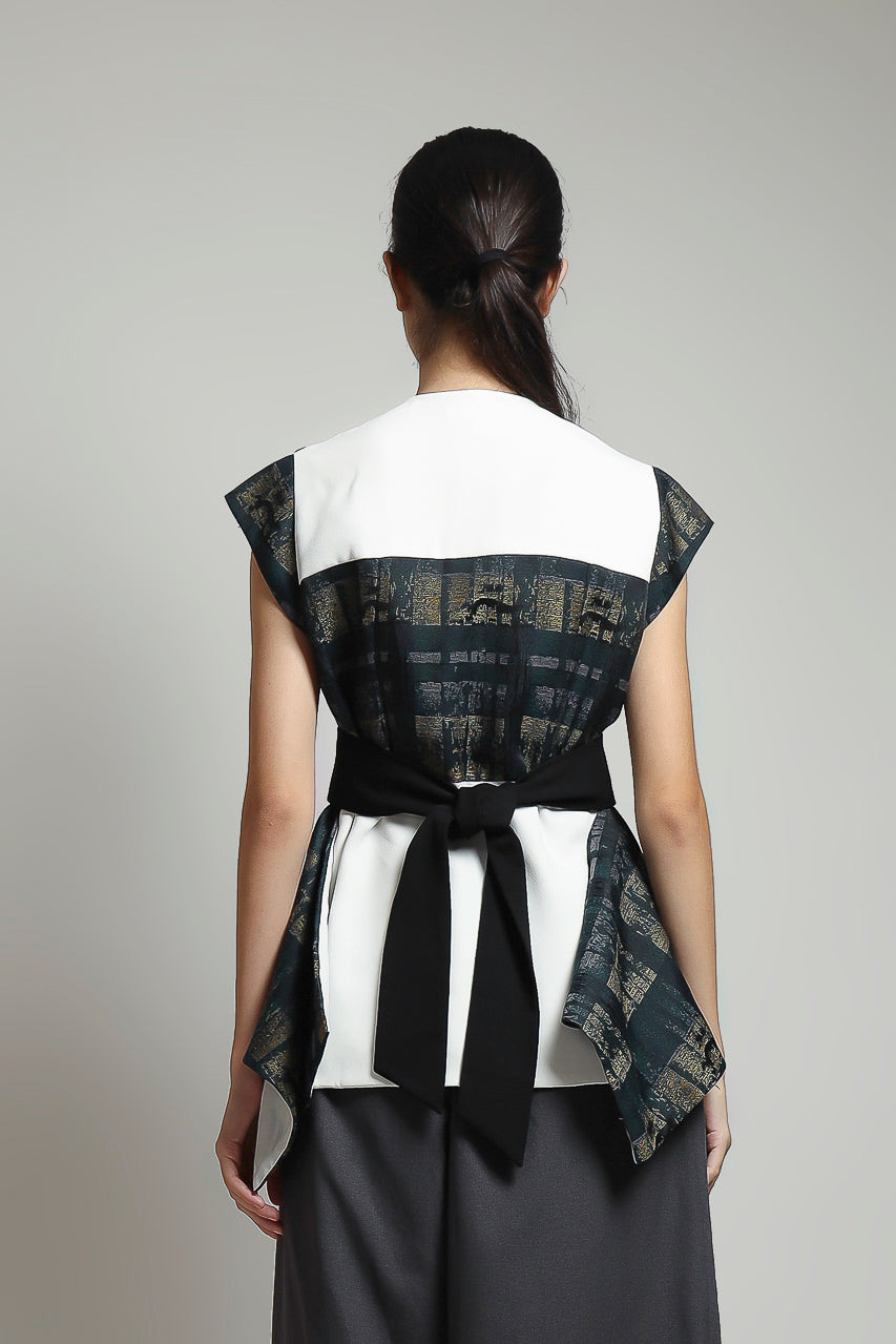 Bloom et Champs Top Sayap in Abstract/Celana Kewer Abu