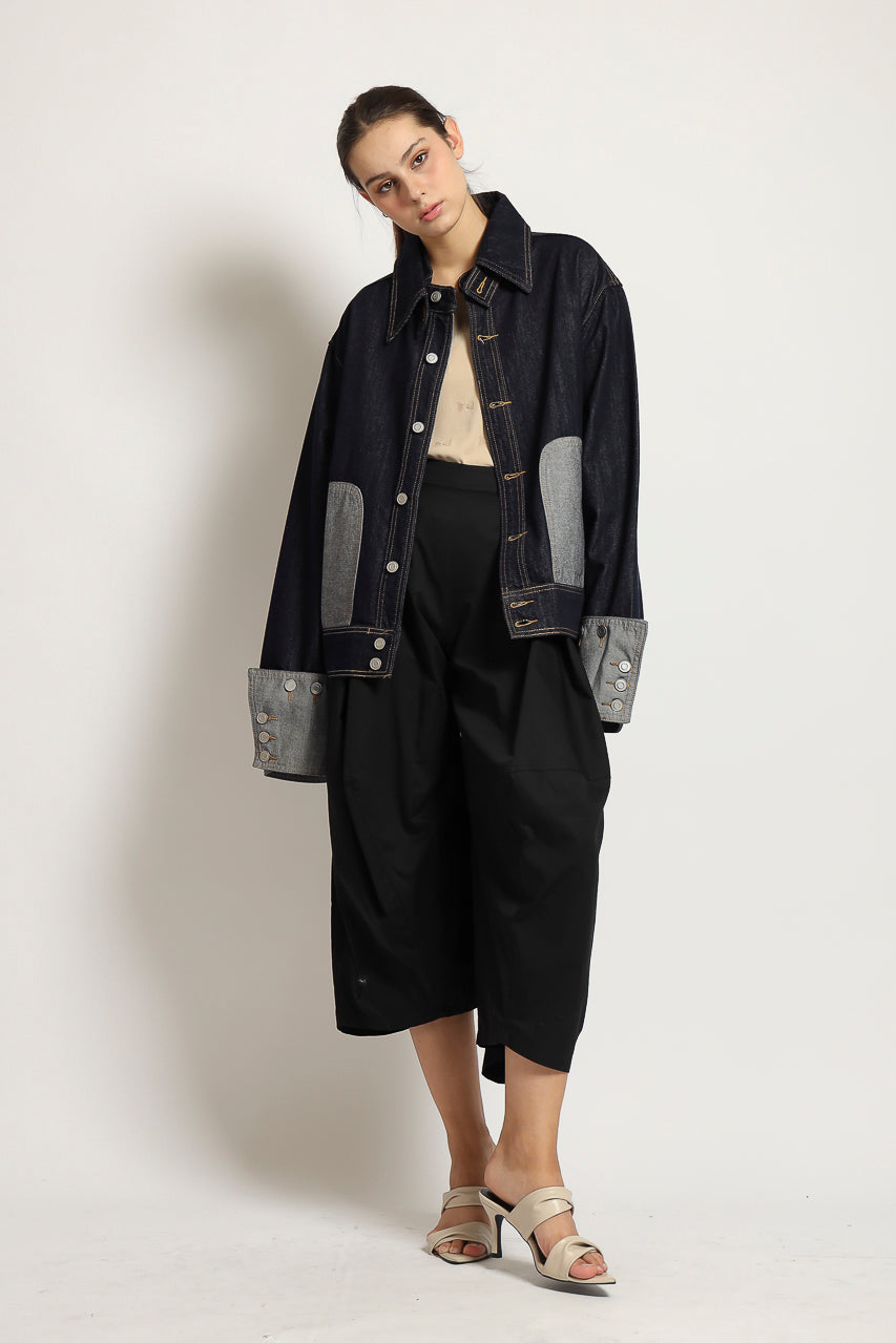 Bloom et Cotton Denim Jacket with removable Sleeve