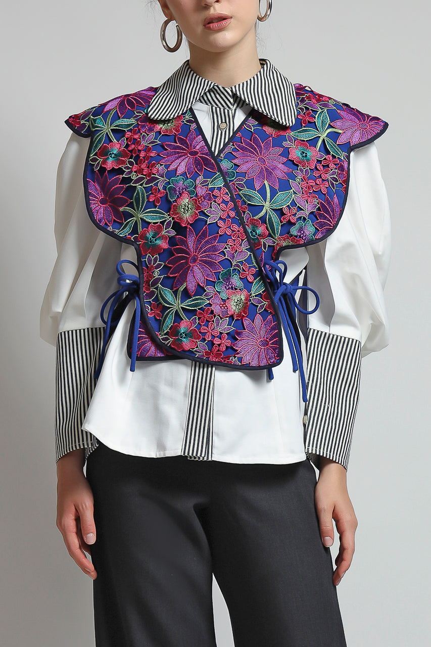 Bloom et Champs Violet Outer/Kemeja Marcel Putih