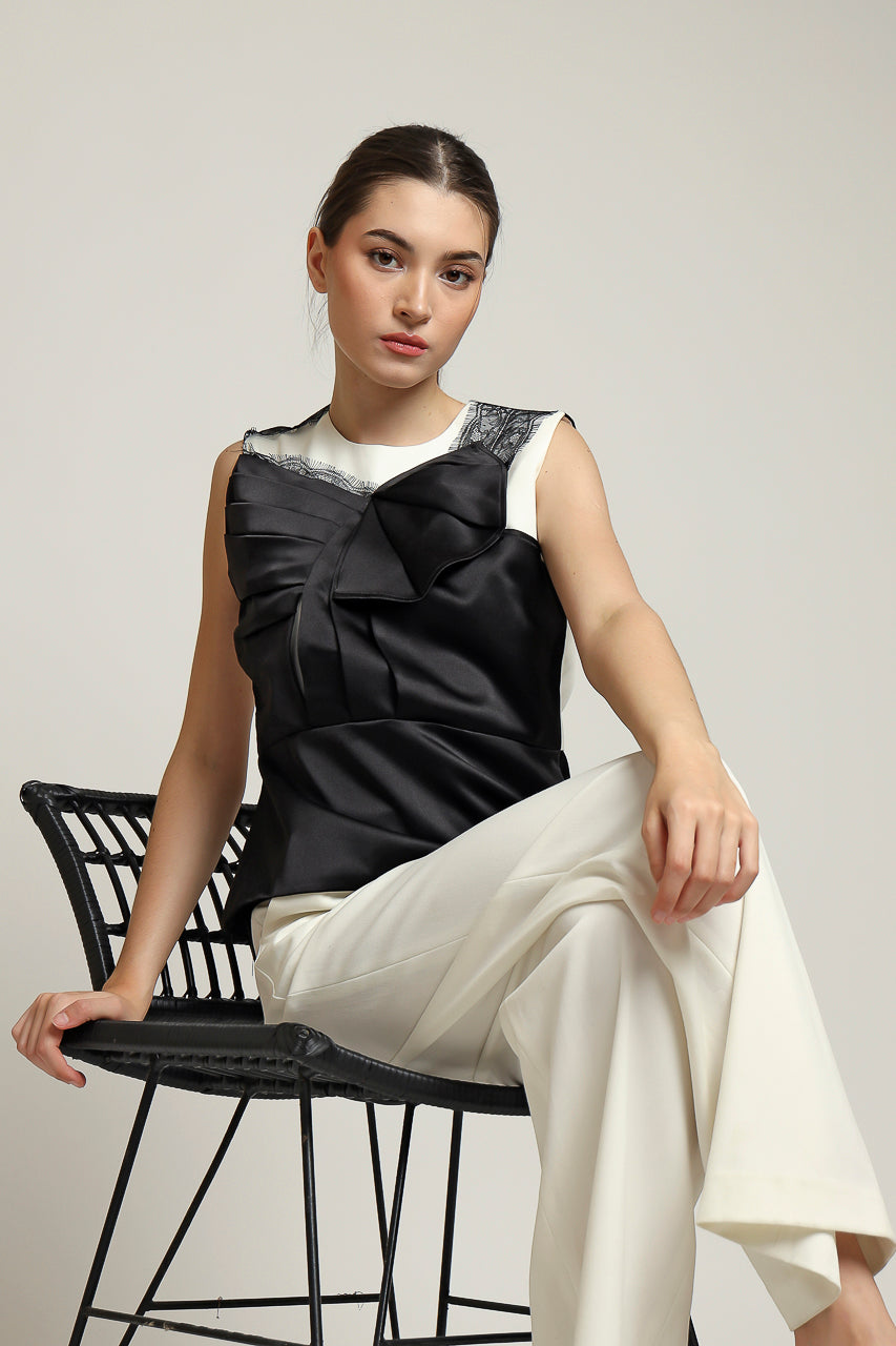 Bloom et Champs Manda Peplum Top