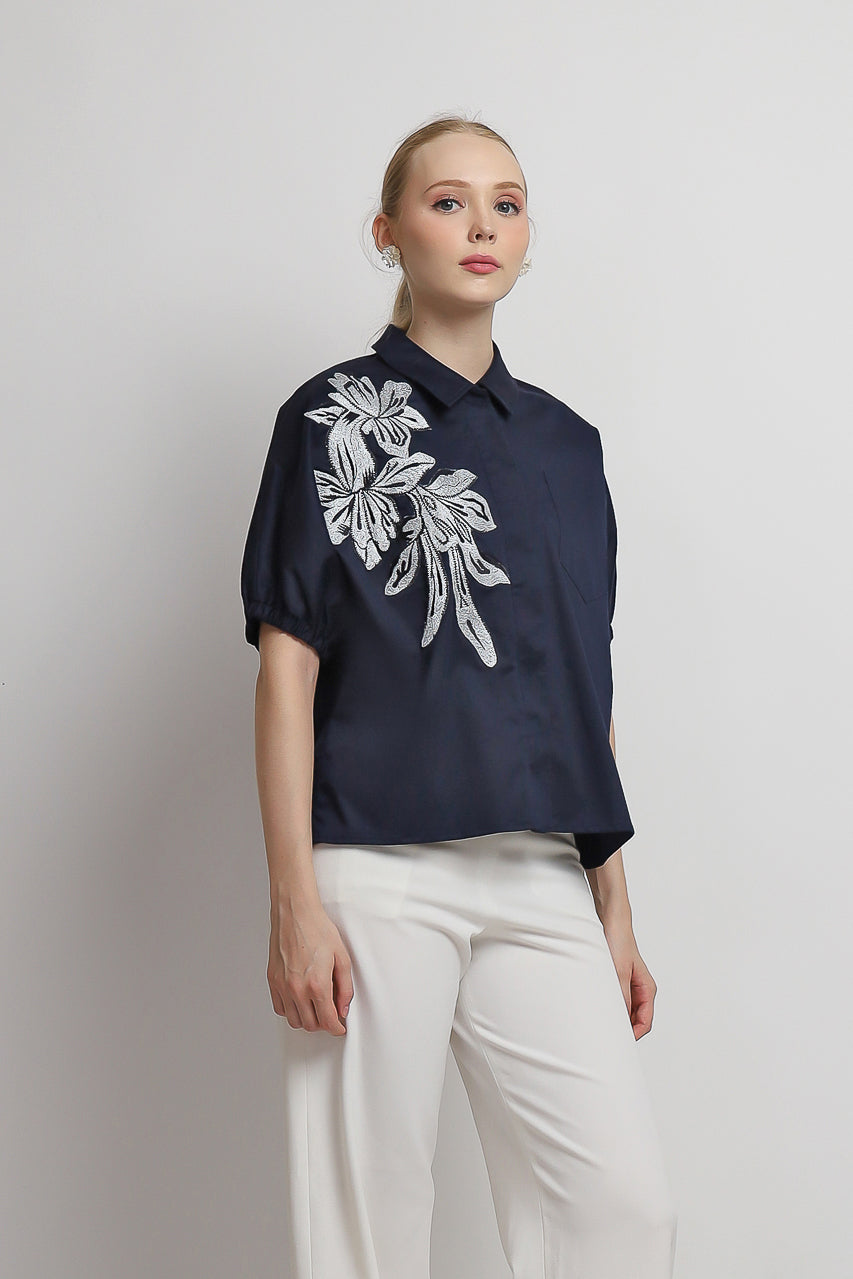 Bloom et Champs Kemeja Bunga Silver