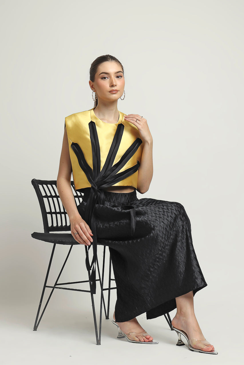 Bloom et Champs Top Ranting/Rok Embossed Tulip