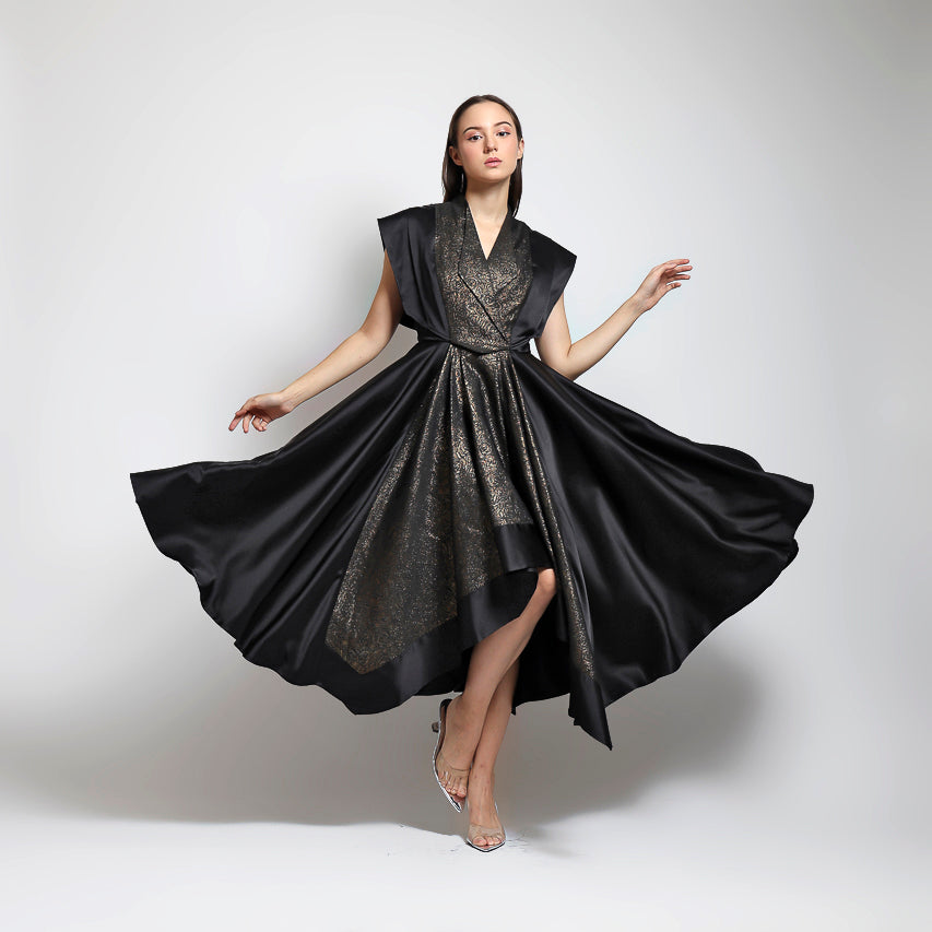 Bloom et Champs Dress Emas Lebar Rosa