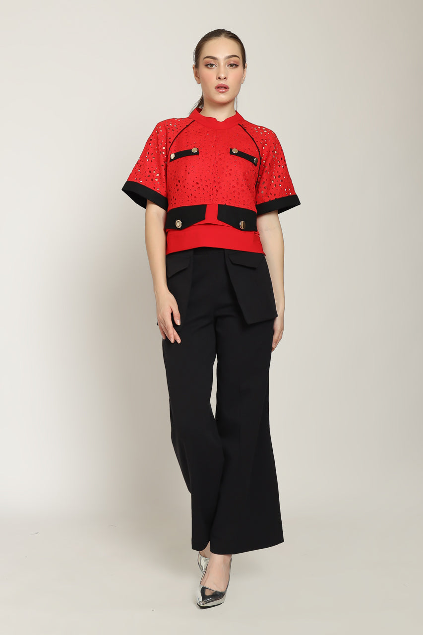 Bloom et Champs Eyelet Linen Top