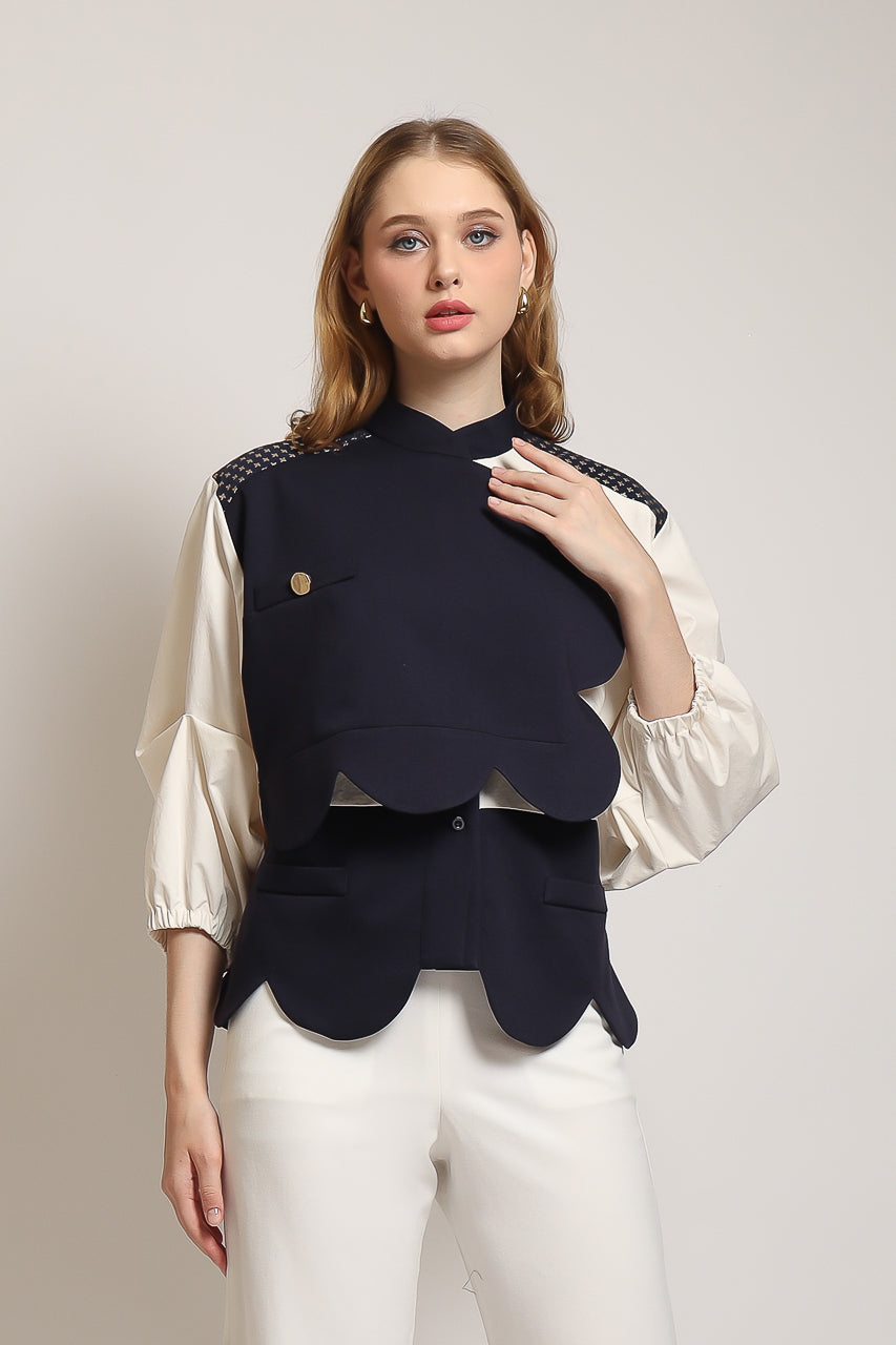 Bloom et Champs Blouse Scalloped Navy