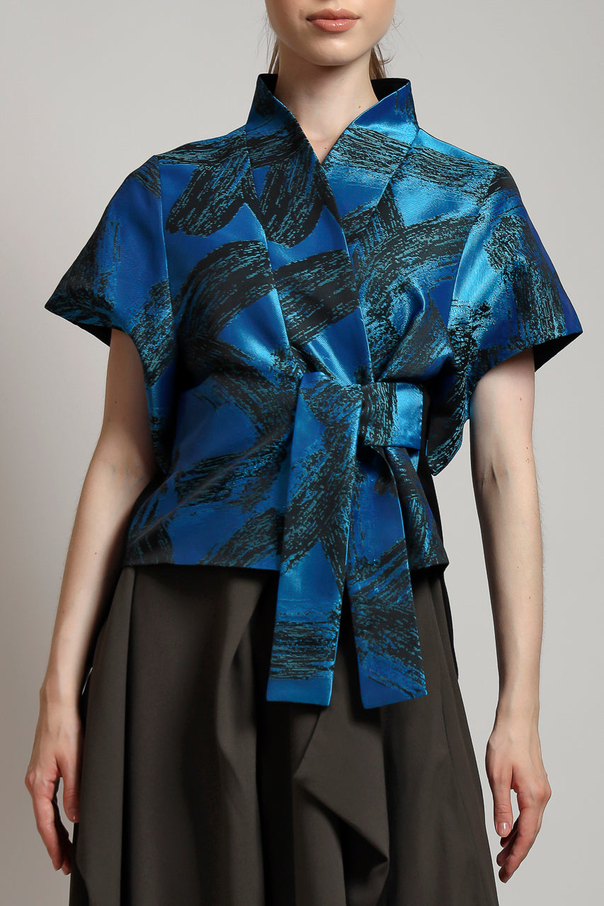 Bloom et Champs Kimono Pita in Tosca Jacquard/ Grey Assymetrical Pants