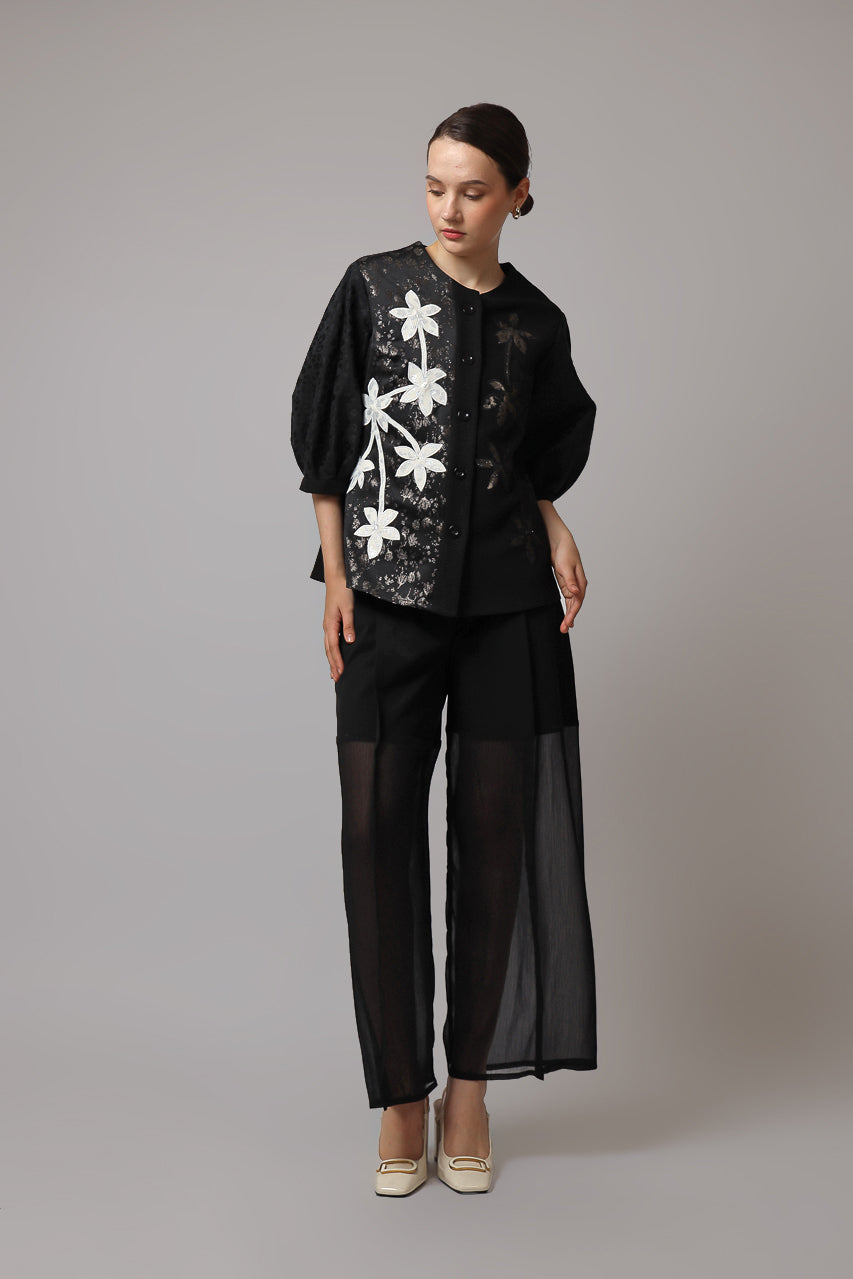 Bloom et Champs Maple Blazer/Celana Alena Chiffon Pants