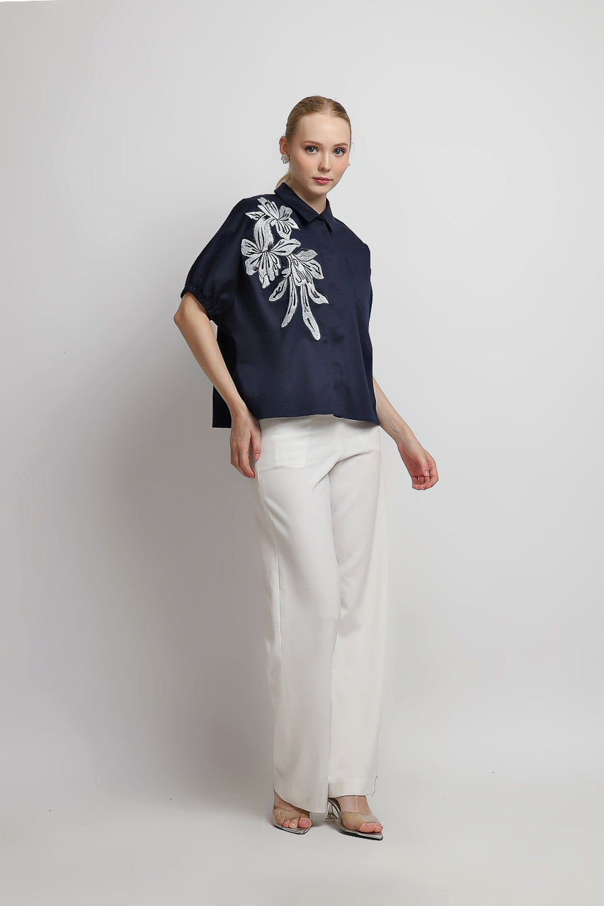 Bloom et Champs Kemeja Bunga Silver