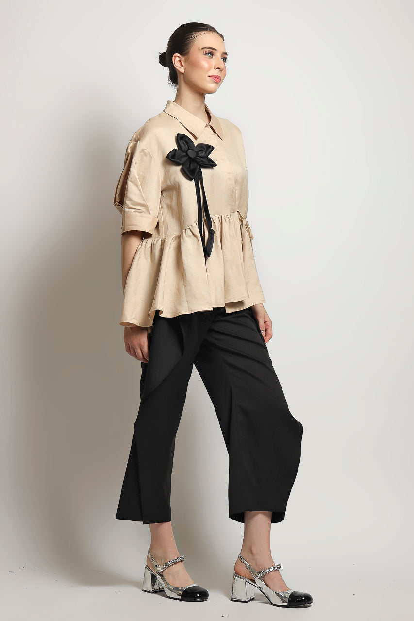 Bloom et Champs Kemeja Linen Bunga Gantung Hitam