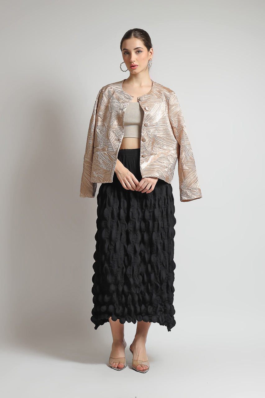Bloom et Champs Embossed Jendul Pleats Skirt in Black/ Blazer Pleats in Nude