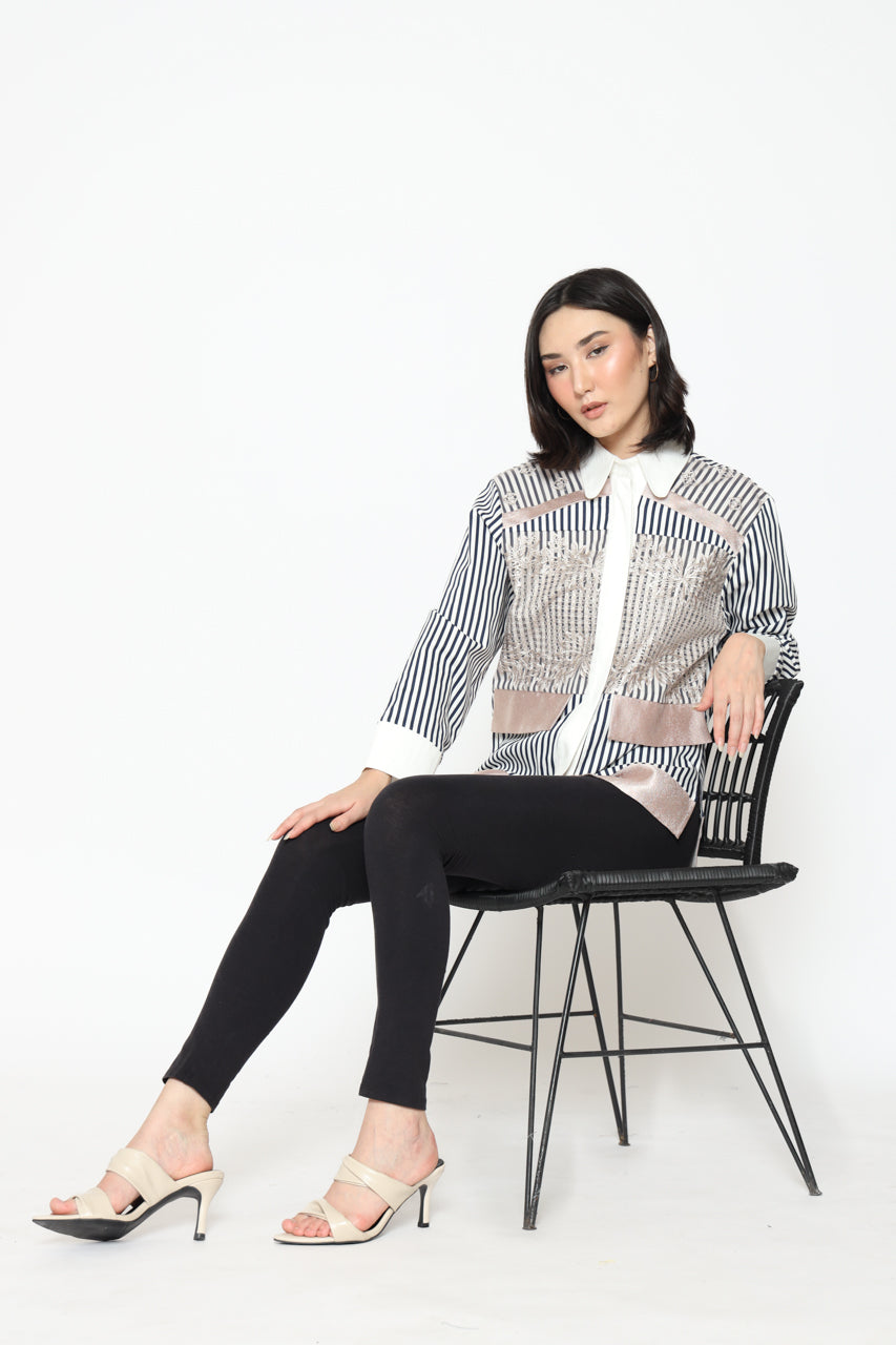 Bloom et Champs Kemeja Tile Sakura