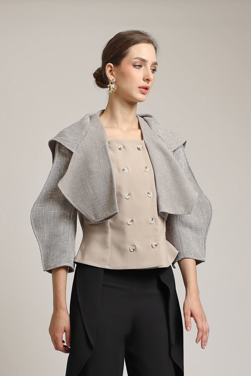 Bloom et Champs Accent Cape Blouse
