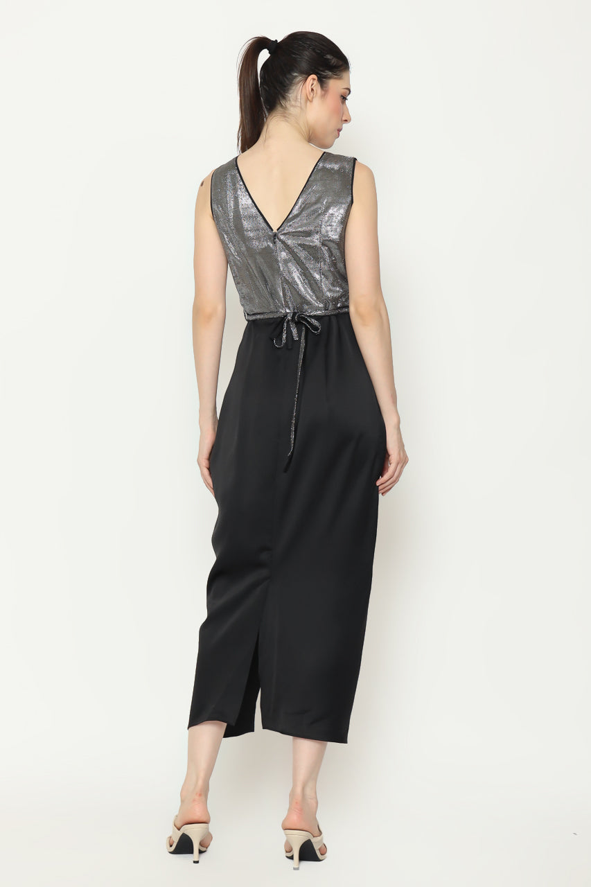 Bloom et Champs Dress Kembang Hitam