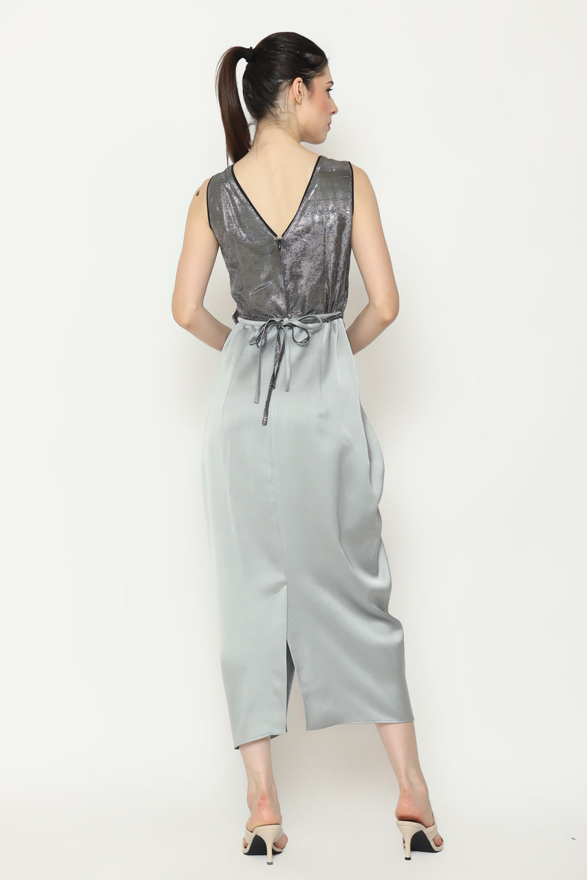 Bloom et Champs Dress Kembang Abu