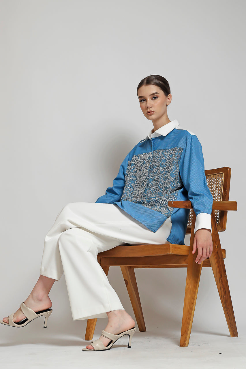 Bloom et Champs Kemeja Salur Biru Payet