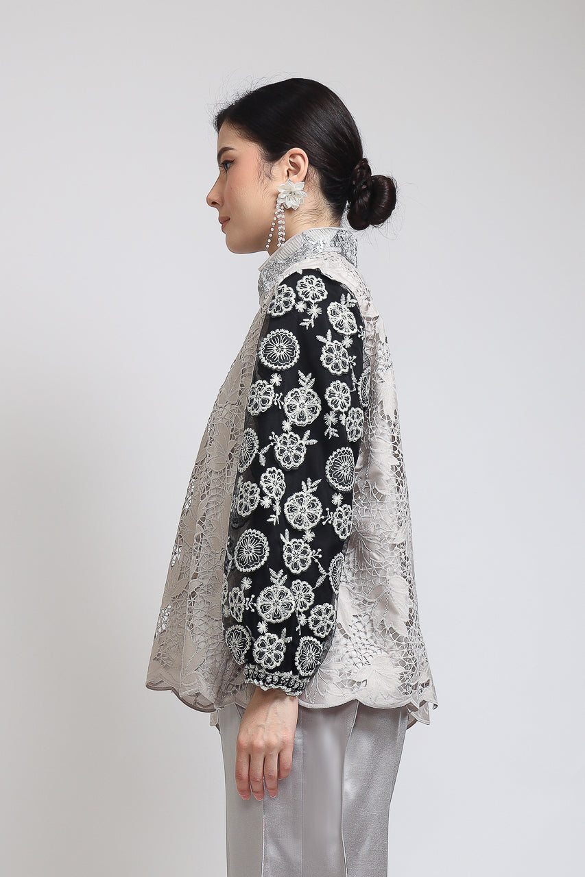Bloom et Champs Lotus Blouse