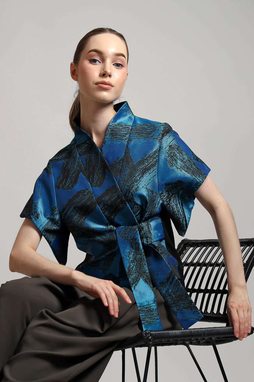 Bloom et Champs Kimono Pita in Tosca Jacquard/ Grey Assymetrical Pants