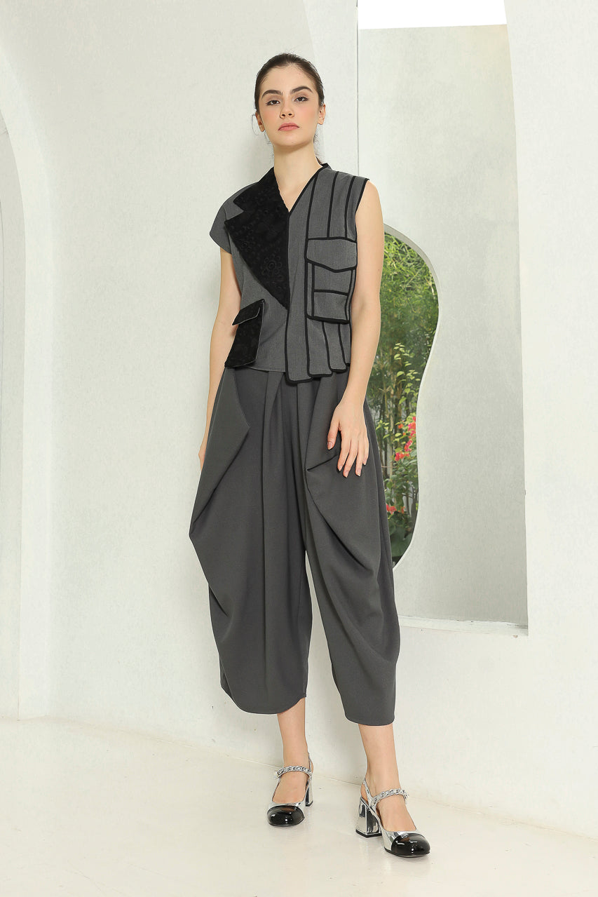 Bloom Et Champs Half List Brocade Top/Celana Kewer Abu