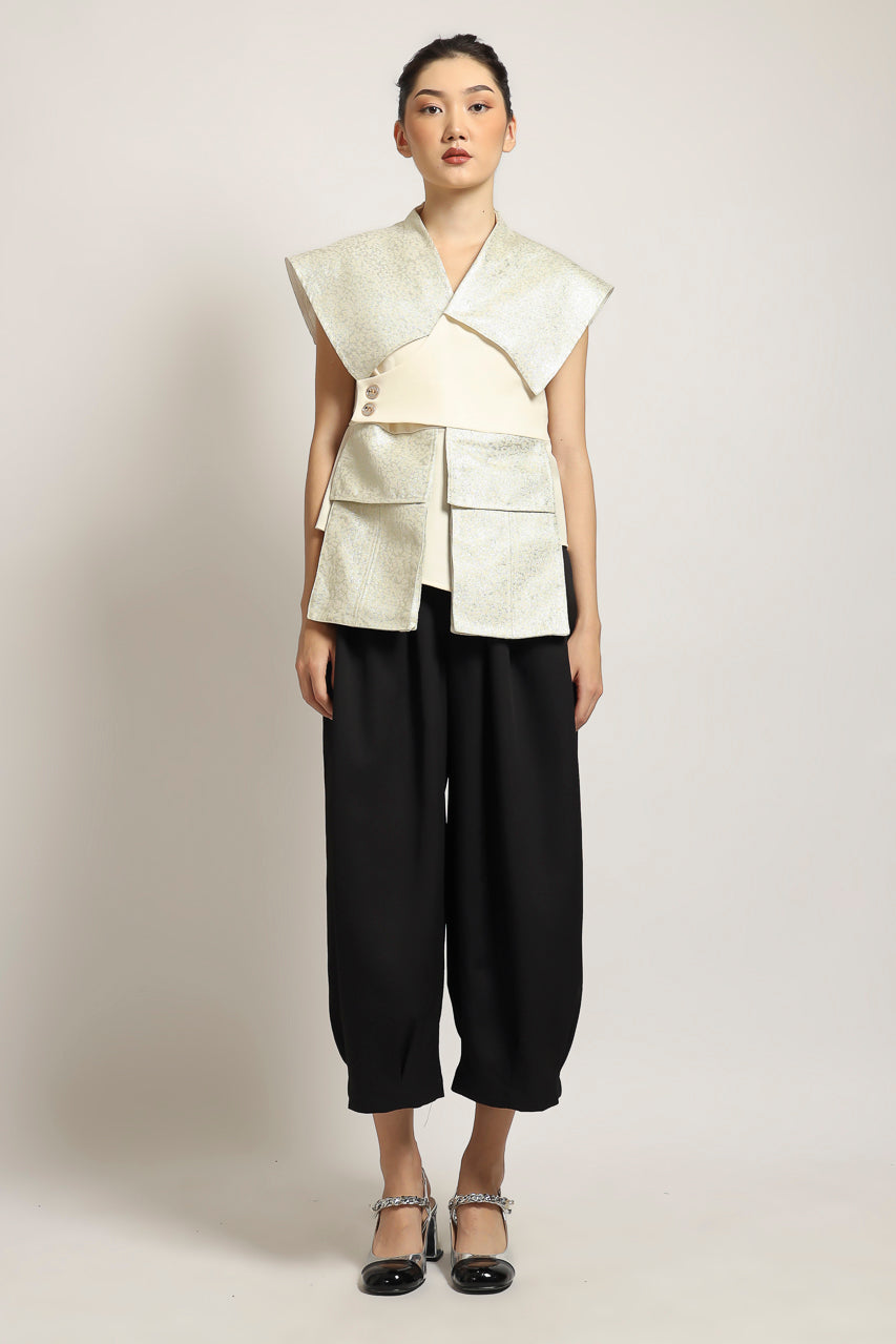 Bloom et Champs Top Selah Silver/AKIRA Pants