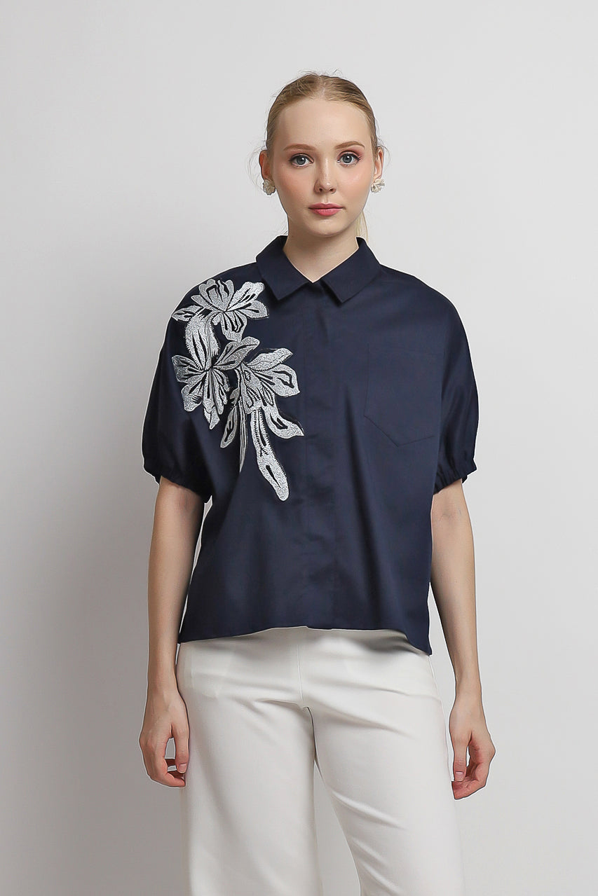 Bloom et Champs Kemeja Bunga Silver