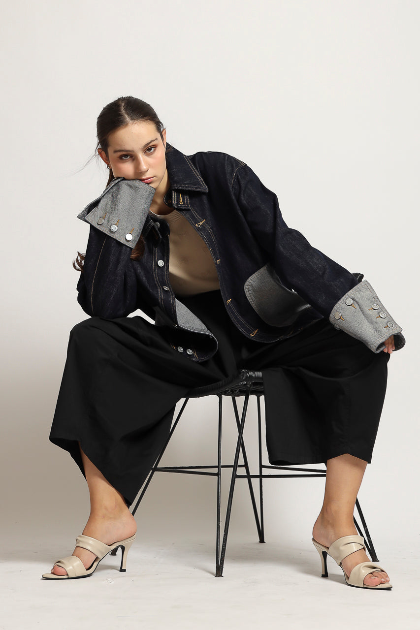 Bloom et Cotton Denim Jacket with removable Sleeve