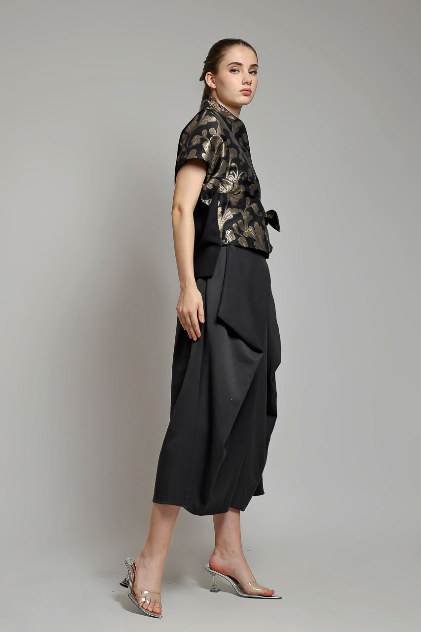 Bloom et Champs Kimono Black Goldie/Bloom Celana Kewer Abu