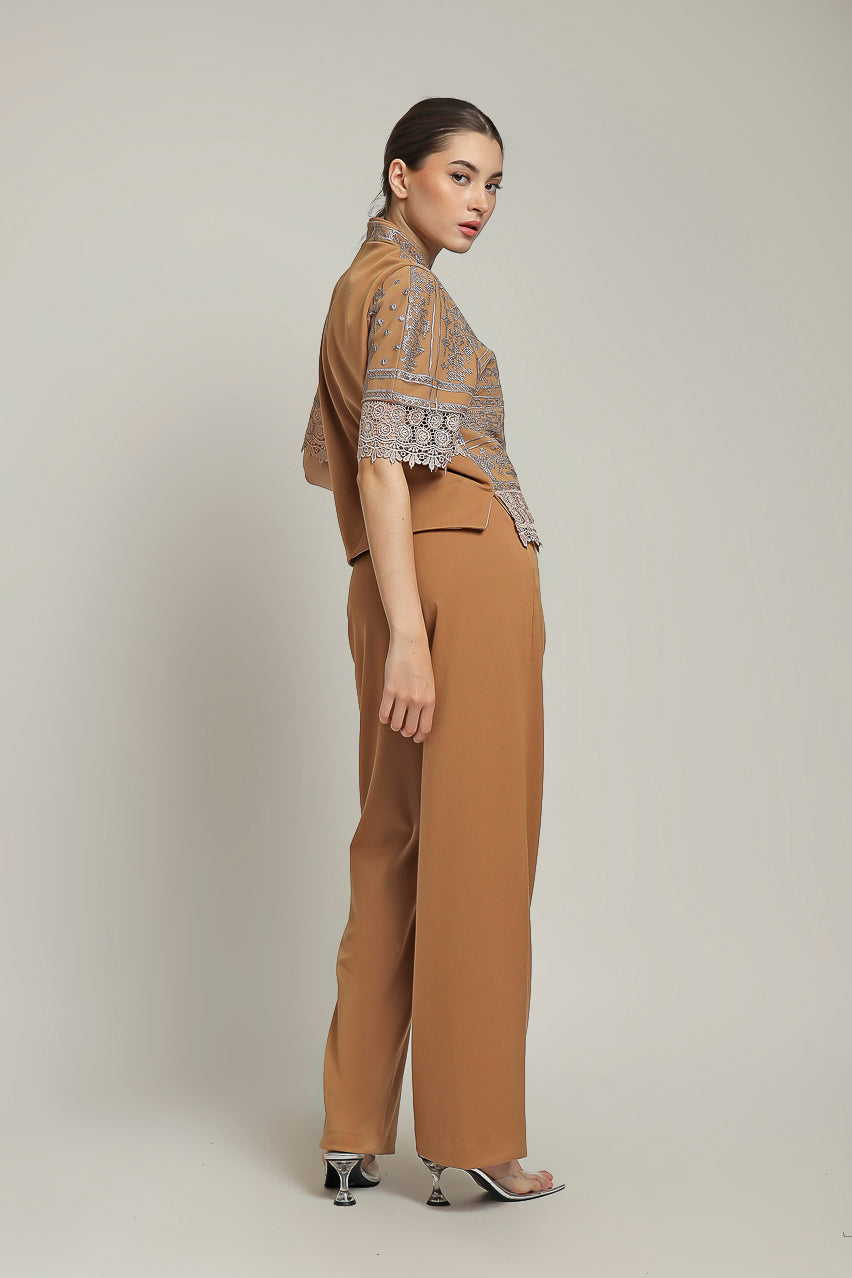 Bloom et Champs Top CS Choco Latte/ Celana DT Mocha