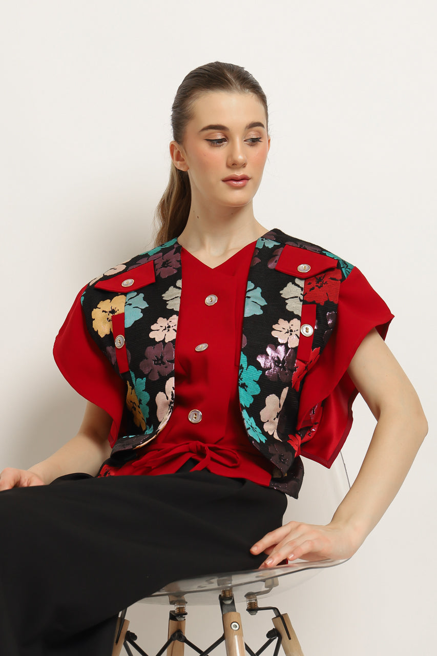 Bloom et Champs Batwing Top Floral