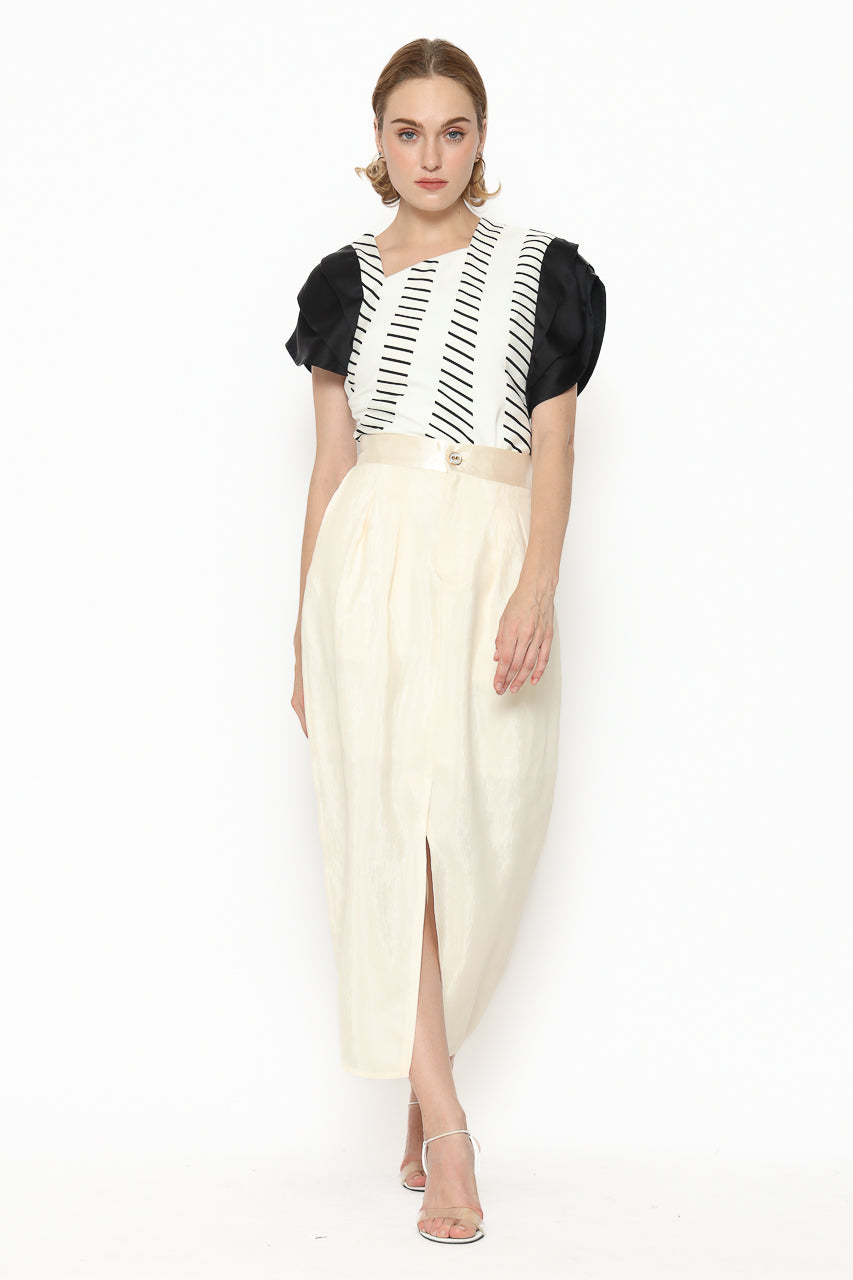 Bloom et Champs Ivory Skirt