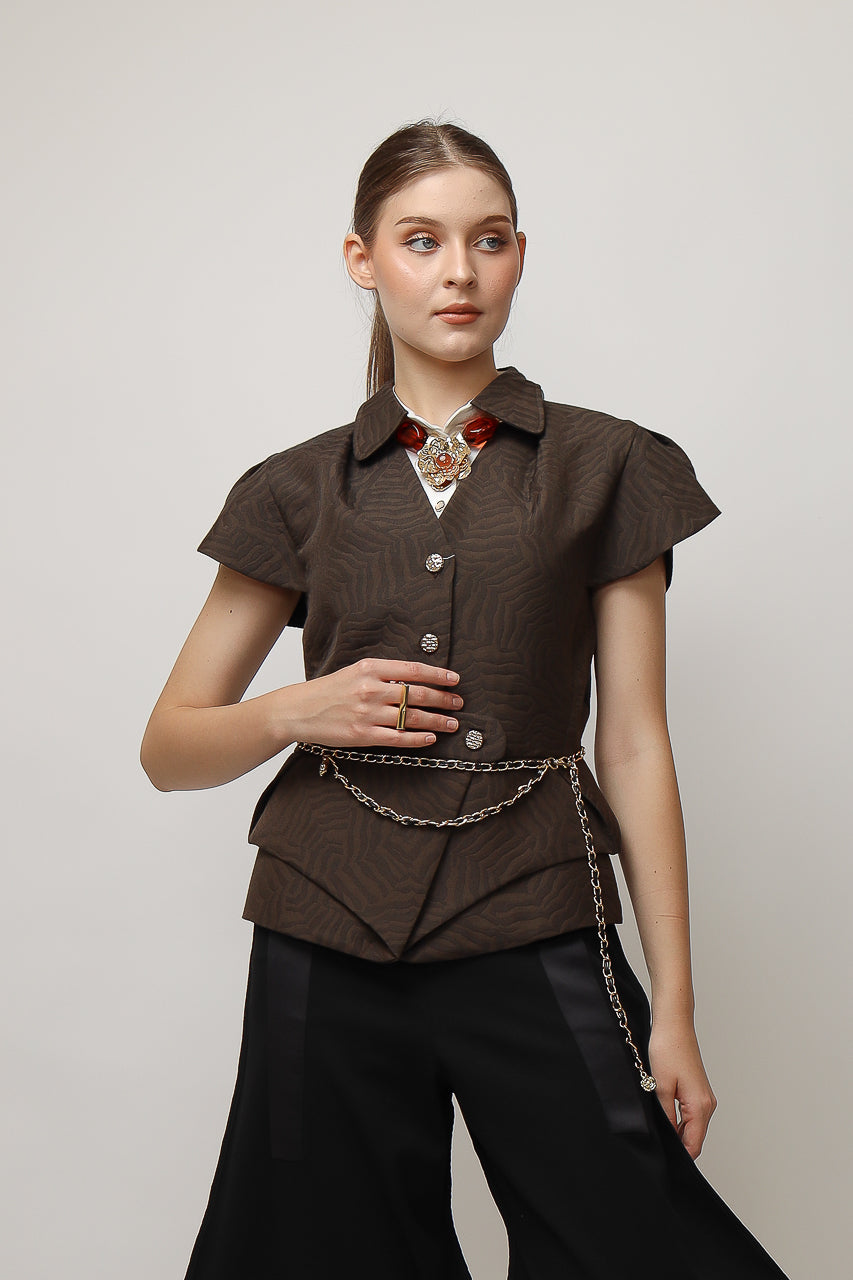 Bloom et Champs Caramel Collar CC Blouse