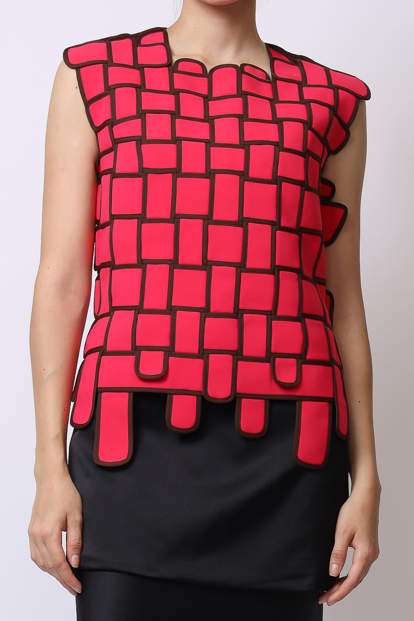 Bloom et Champs Top Anyam Red Fuschia/Saten Obi Skirt Black