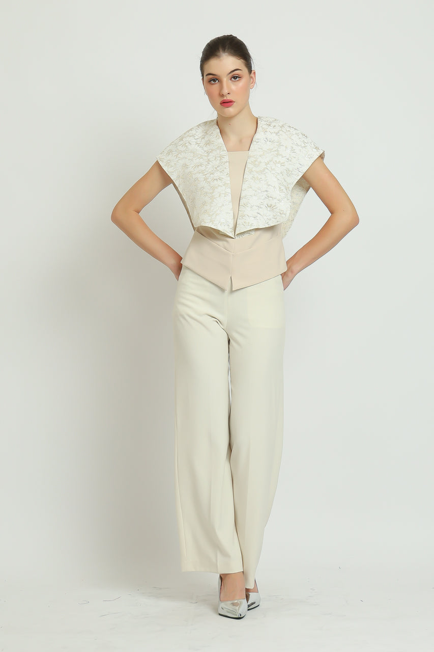 Bloom et Champs Top Lawar Emas